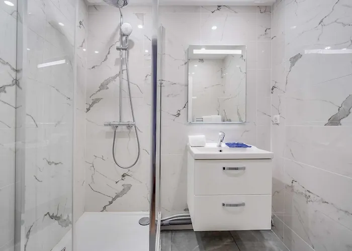 Charming - 1br-4p- Gare De L'est Apartment